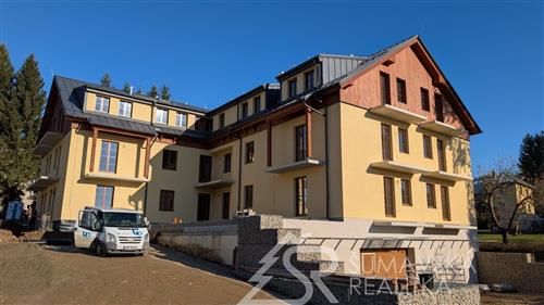 NOVÝ BYT 1+KK S VÝCHODNÍM BALKONEM A VÝHLEDEM NA ŠUMAVU-KAŠPERSKÉ HORY 1