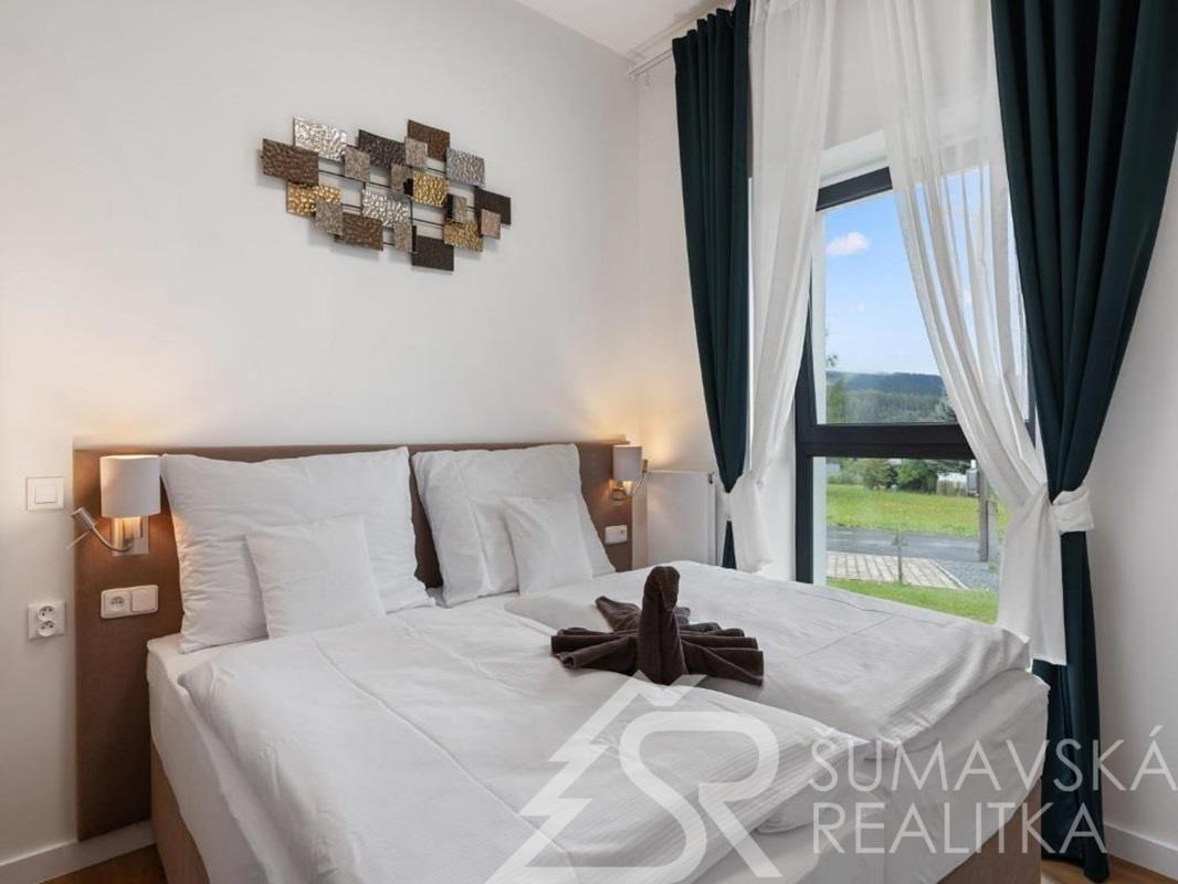 Ložnice labutě.jpg