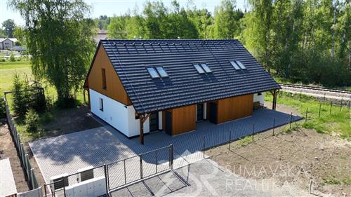 MEZONETOVÝ APARTMÁN 3+KK S VELKOU ZAHRADOU V NOVÉ PECI U LIPNA 1
