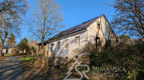 BÝVALÁ KOVÁRNA POD HRADEM KAŠPERK  V OBCI TUŠKOV U KAŠPERSKÝCH HOR 1