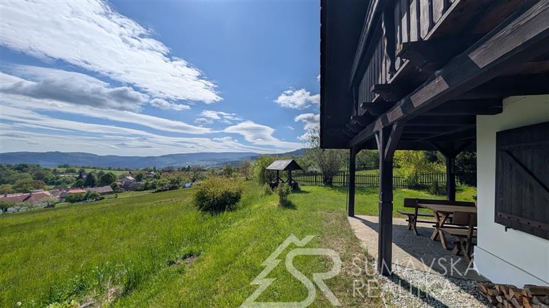 DŮM NA SAMOTĚ U LESA S FANTASTICKÝM PANORAMATICKÝM VÝHLEDEM,  OSTRUŽNO NA ŠUMAVĚ 1
