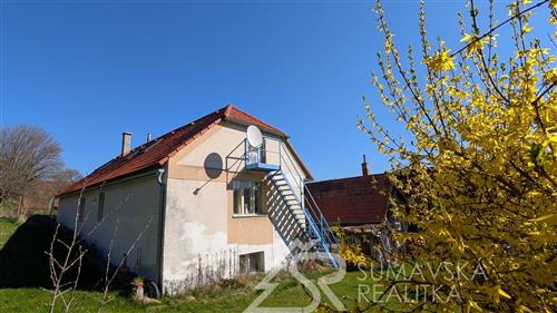 DŮM POD HRADEM KAŠPERK PO REKONSTRUKCI IHNED K NASTĚHOVÁNÍ, NEZDICE NA ŠUMAVĚ-SLEVA 1