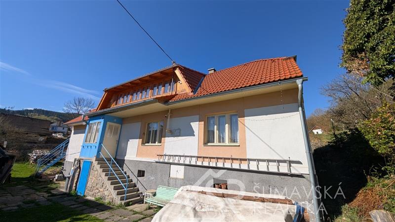 DŮM POD HRADEM KAŠPERK PO REKONSTRUKCI IHNED K NASTĚHOVÁNÍ, NEZDICE NA ŠUMAVĚ-MIMOŘÁDNÉ SNÍŽENÍ CENY 1