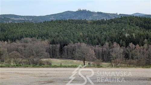 POZEMEK NA KRÁSNÉM MÍSTĚ S PANORAMATICKÝM VÝHLEDEM  POD HRADEM KAŠPERK, BOHDAŠICE 1