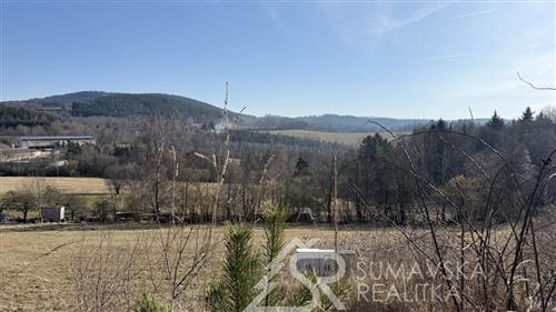 STAVEBNÍ POZEMEK S VÝHLEDEM NA ŠUMAVU O VÝMĚŘE 2272 m2, ZALUŽÍ U SUŠICE 1